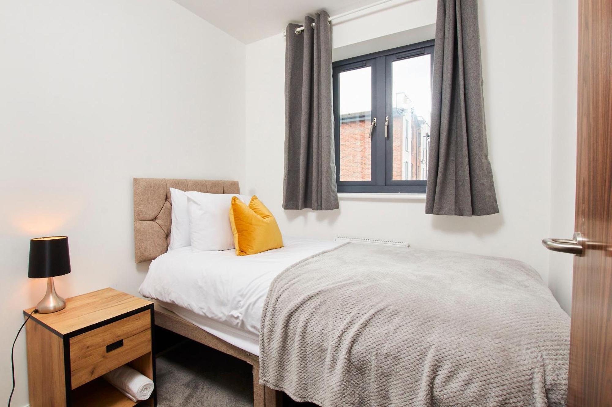 Purestay Manchester: 5-bedroom Business Haven Manchester